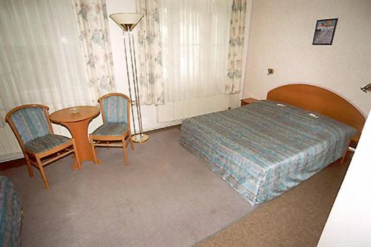 Hostel Junior Πράγα Ξενοδοχείο