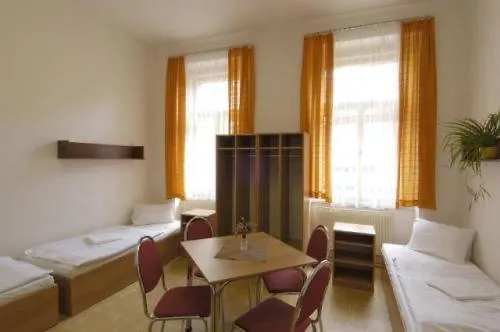 Ξενοδοχείο Hostel Junior Πράγα Τσεχία